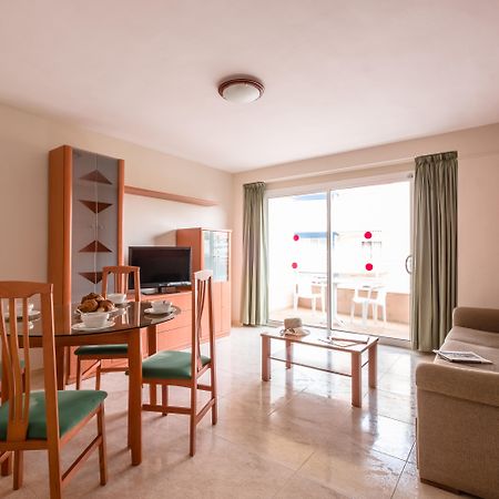 California Apartments Salou Bagian luar foto