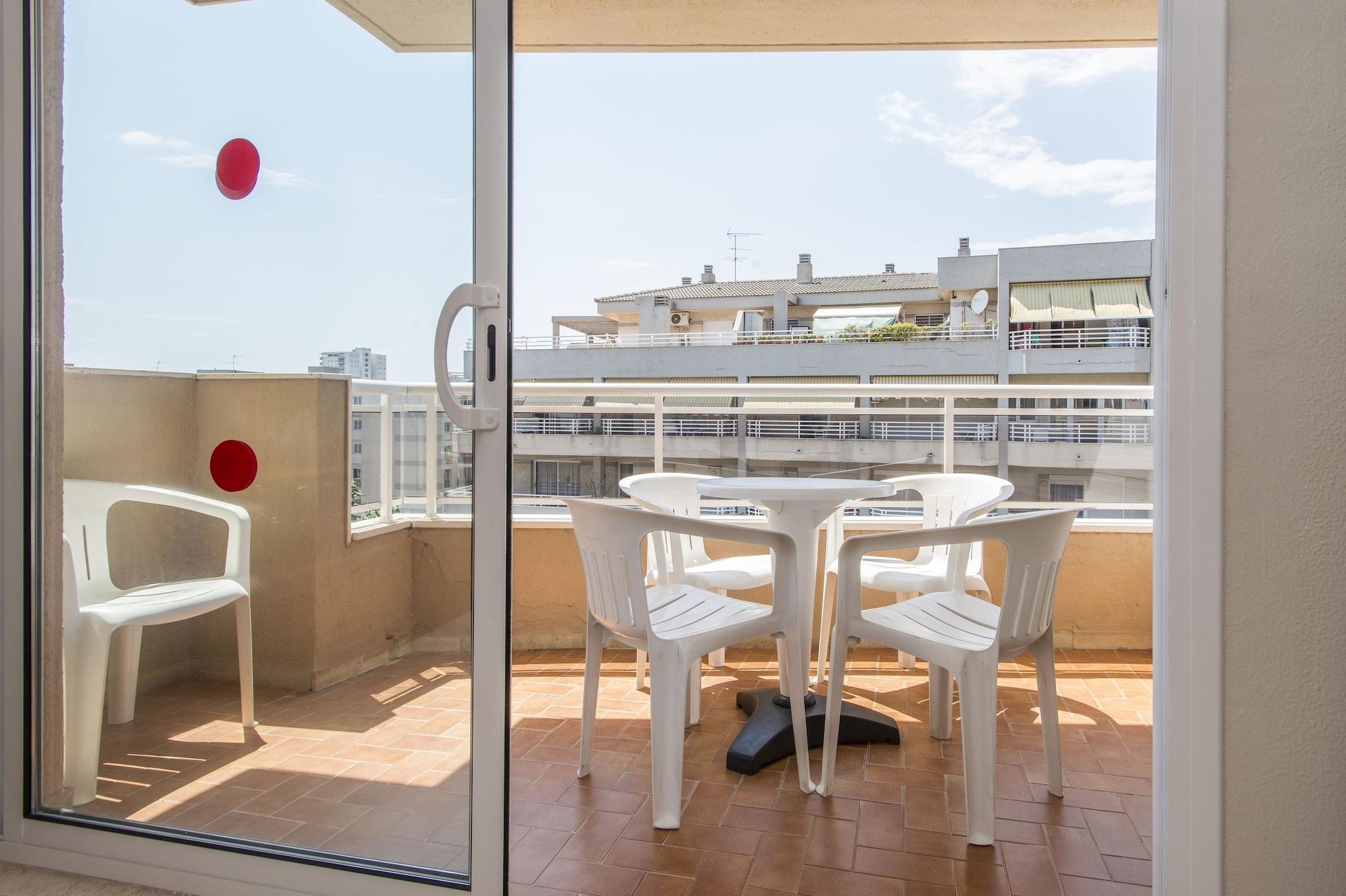 California Apartments Salou Bagian luar foto