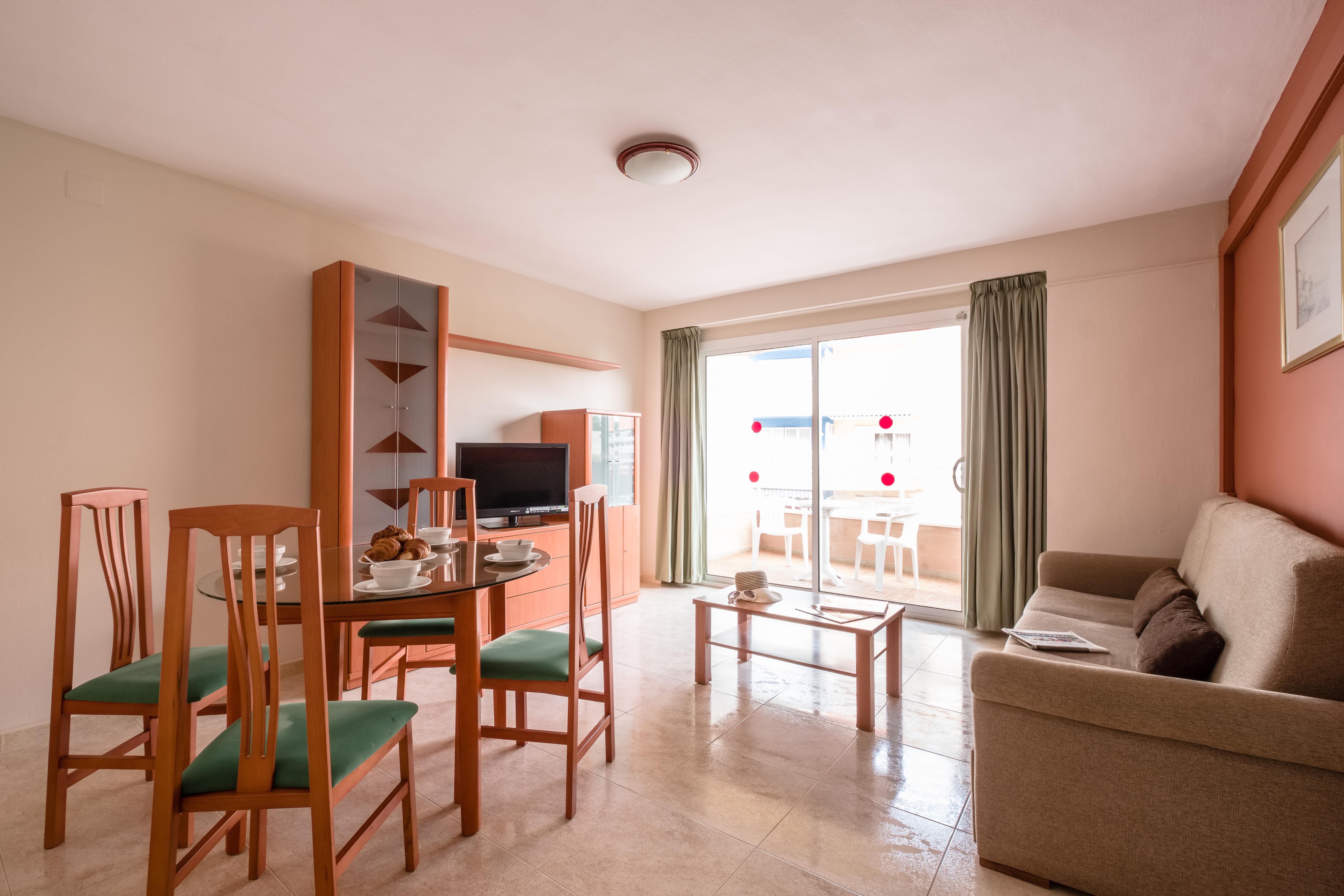 California Apartments Salou Bagian luar foto
