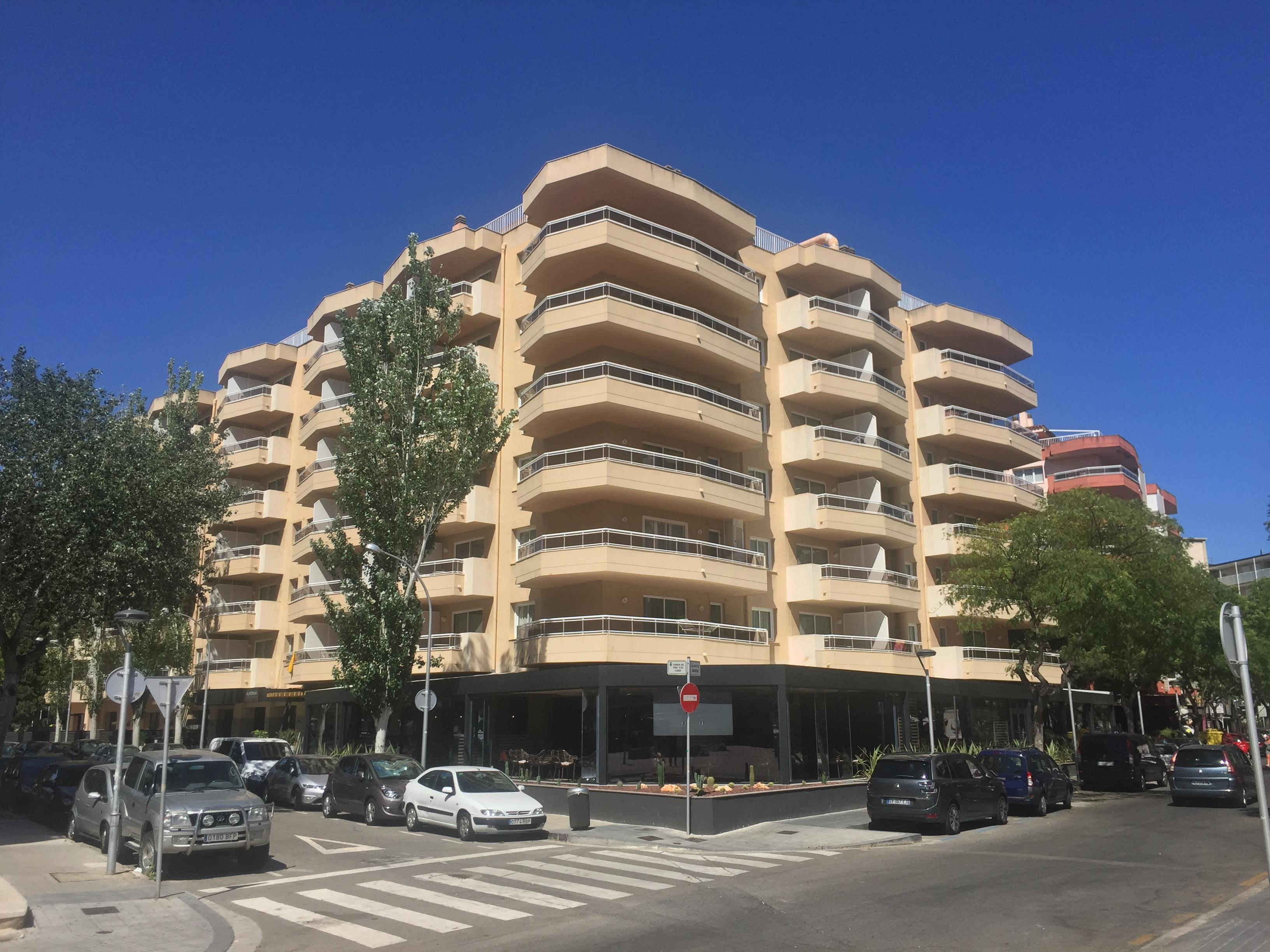 California Apartments Salou Bagian luar foto