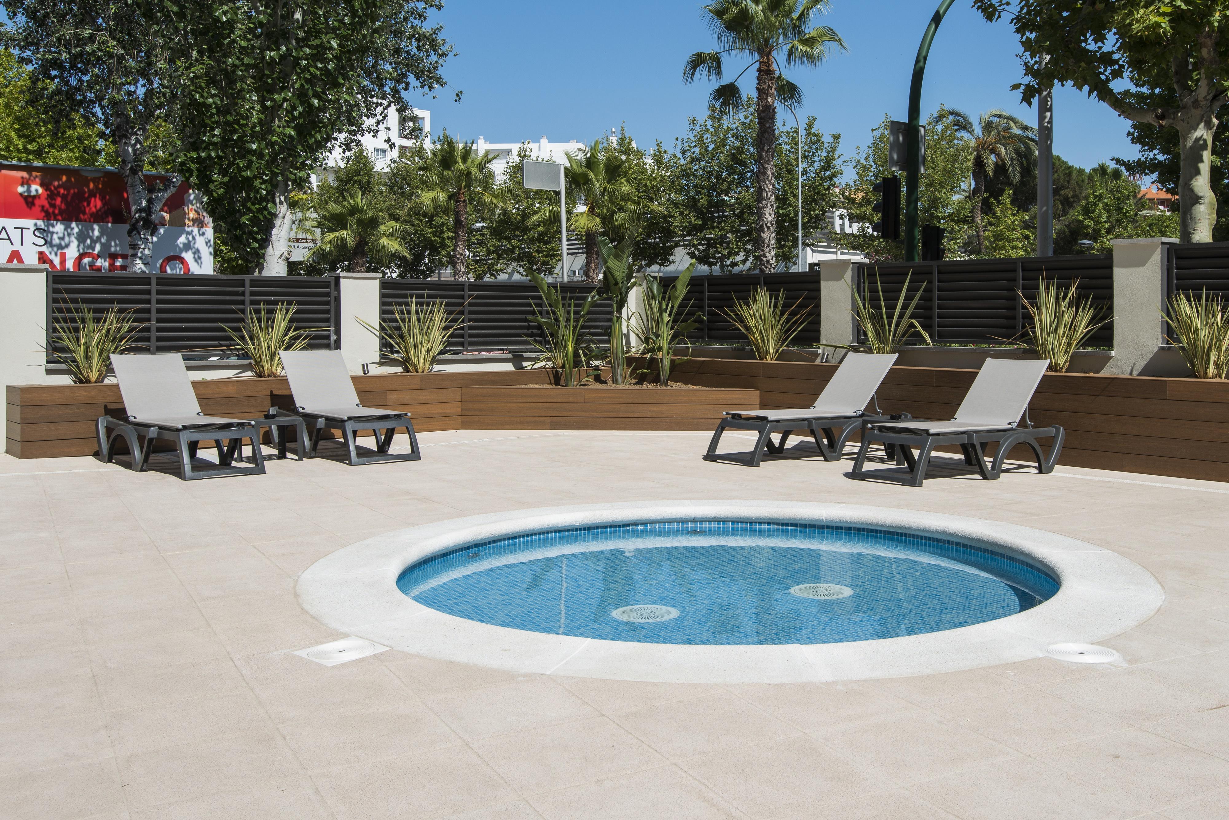 California Apartments Salou Bagian luar foto