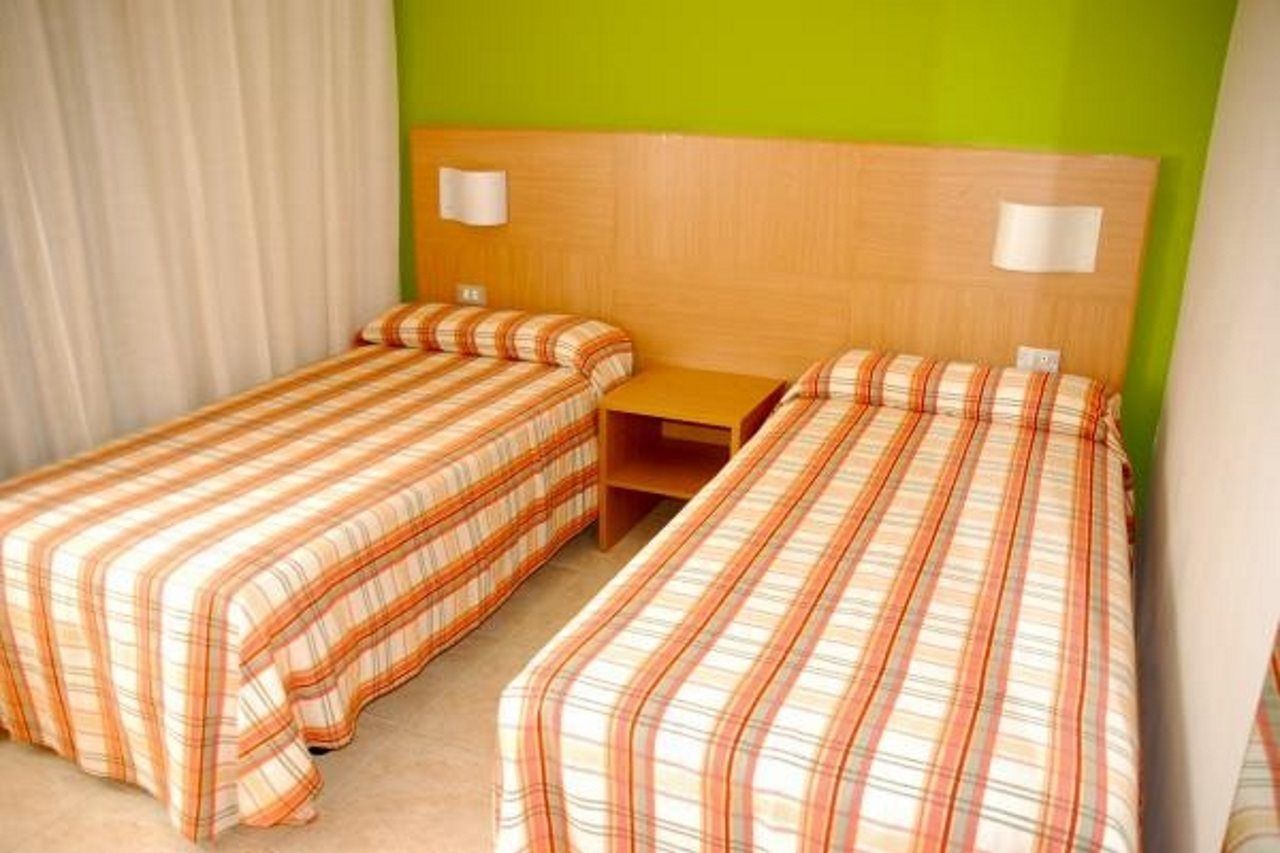 California Apartments Salou Bagian luar foto