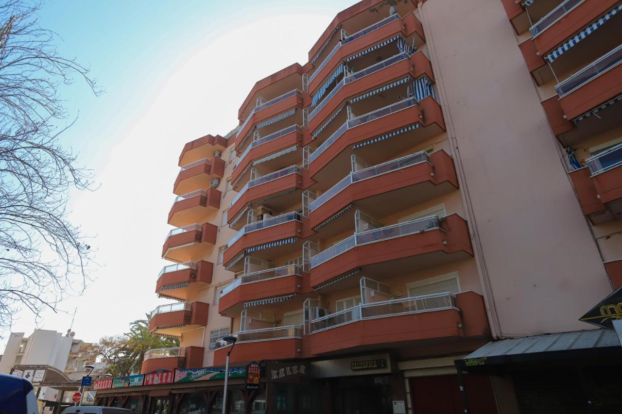 California Apartments Salou Bagian luar foto